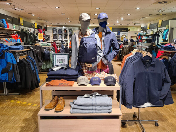 JACK WOLFSKIN STORE: Berlin, Bahnhofstraße – WOLFSKIN