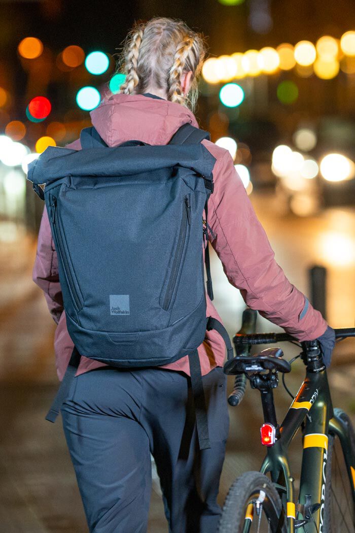 Mood image Bike Commute Outfit Women