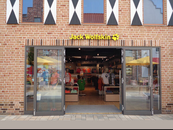 JACK WOLFSKIN OUTLET: Ochtrup, Laurenzstraße 55 – WOLFSKIN