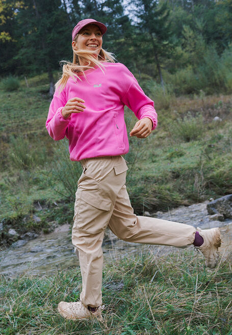 FIND THE WILD CREWNECK W